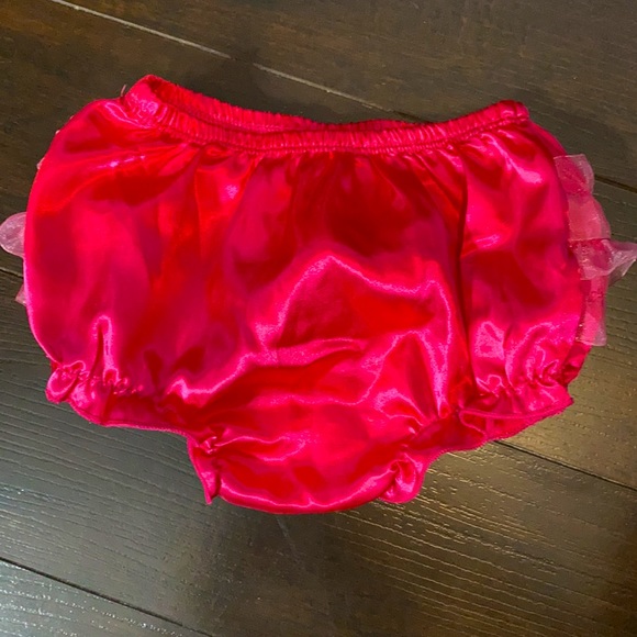 Baby 6-12 months under dress - Picture 2 of 2